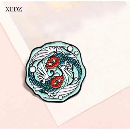 XEDZ Jewelry Fish Enamel Brooch with Wings Couple Gossip Picture Red Eye Fish Punk Badge Jewelry Childrens Gift