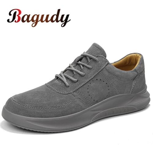Hot Sale Fashion Mens Leather Casual Shoes Suede Leather Casual Sneakers Male Flats Shoes Classic Lace-Up Breathable Moccasins