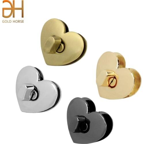 3CM Metal Heart Shap Alloy Twist Lock Turn Clasp For Womens Leather Handbag Shoulder Bag Accessories DIY Hardware