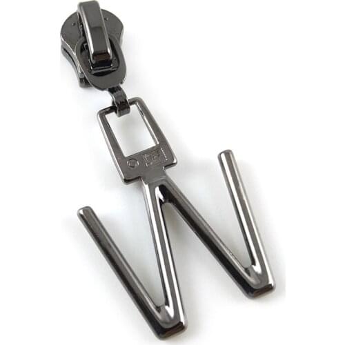 20pcs/lot, Unique Plating 5# Zipper Slider with English Letter "W" Zipper Pull Fashion Accessories