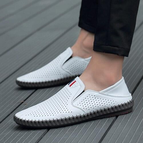 New Genuine Leather Mens Loafers Fashion Handmade Moccasins Soft Casual Shoes Men Luxury Flats Slip On Breathable Man Boat Shoe