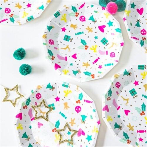2019 New 8pcs Christmas Paper Plates Dish Cups Tableware Home Decor Xmas Celebrate Festival Baby Shower Wedding Party Supplier