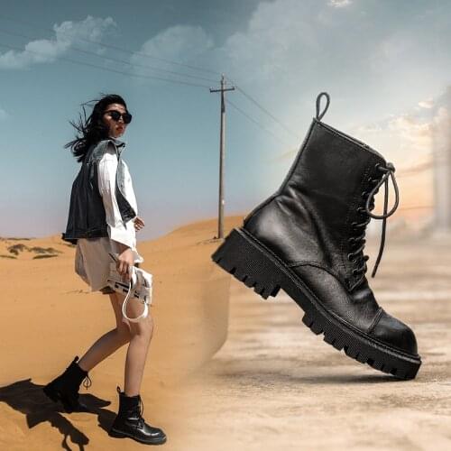2020 Winter Genuine Leather Women Boots Round Toe women shoes New platform Lace-up short Martin boots black boots