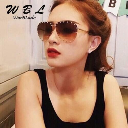 WarBLade Luxury Italy Oversized Women Sunglasses UV400 Retro Brand Designer Big Frame Sun Glasses For Female Eyewear 2019 New