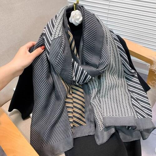 2021 Newest Women Shawls Geometry Printed Scarf Cotton Scarf Quality Scarf Luxury Scarf Wraps Hijabs