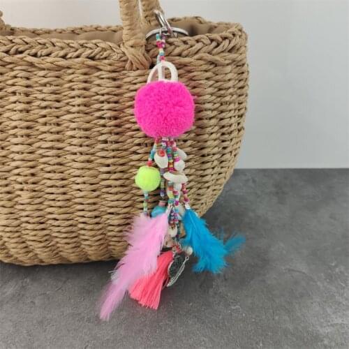Personalized custom unique car key chains lanyards Key ring key finder feather keychains Seed Bead Shell tassel