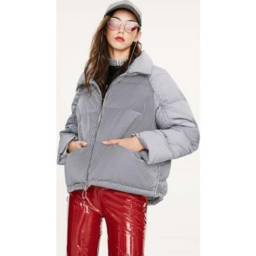 Arrival 2020 new jacket with zipper fashion style color pink short winter down coat for women