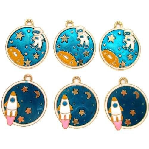 10pcs Enamel rocket astronaut charm Pendant Bracelet Key Chain Creative Accessory Jewelry Making Craft DIY Findings