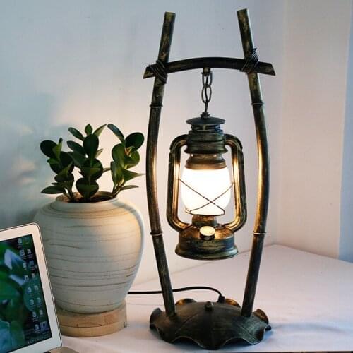 Bedroom study stage, wrought iron kerosene lamps, Chinese style restoring ancient ways of archaize lantern lamp