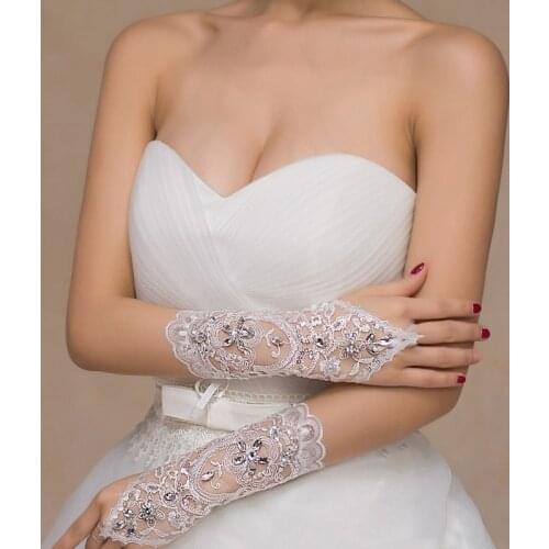 Romantic Women White Fingerless Rhinestone Lace Bridal Wedding Gloves Wedding Accessories Bridal Patry Gifts 2019