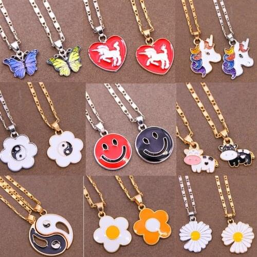 Fashion animal necklace ladies men gold butterfly unicorn calf smiley face chrysanthemum necklace fashion new jewelry gifts