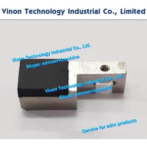 F601 Rubber Chuck edm spare parts A290-8102-X656 for 0B,1B,0C,1C series. A2908102X656