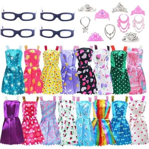 20Pcs/Set Barbies Doll Clothes FreeShipping Accessories=10 Clothes + 3 Necklaces + 3 Crowns + 4 Glasses