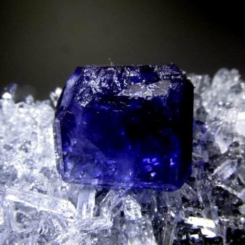 315g Colorchanged Cubic Blue Fluorite on Quartz Matrix - crystals and stones healing Mineral specimen Home Decor feng shui