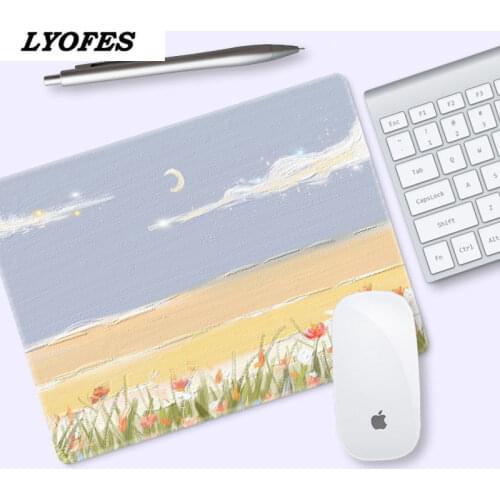 Kawaii Mouse Pad Cute Mouse Pad Deskpad Gaming Wrinting Cute Desk Mats for Office Home PC Computer Keyboard Protector