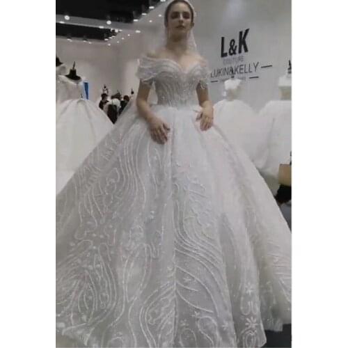 Verngo Luxury Dubai Wedding Dress Off Shoulder 2021 Ball Gown Bride Dress Shiny Lace Glitters Wedding Show Royal Bridal Gowns