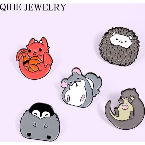 Hedgehog Chinchilla Dragon Penguin Otter Enamel Pins Cartoon Animal Brooches Fashion Jewelry Pin Wholesale Gift For Women Men