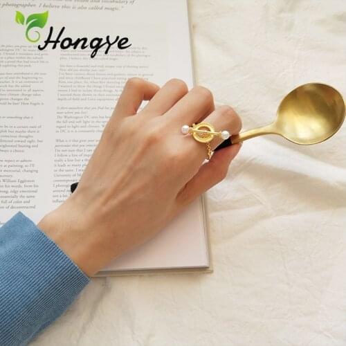 Hongye Natural Pearl Women Rings New Design Silver 925 Made Gold Color Chic Finger Jewelry Personalized Pearl Rings 2020 New