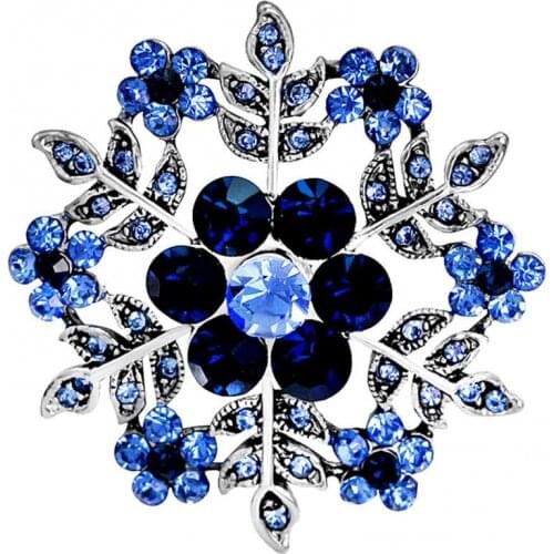 2021 New Fashion Women Snowflake Floral Circle Rhinestone Brooch Pin Christmas Jewelry for Party