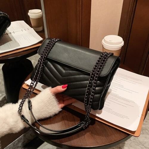 Solid Color Leather Shoulder Messenger Bag 2019 New Ladies Chain Handbags Fashion Casual Shopping Bag Multi-layer Envelope Bag