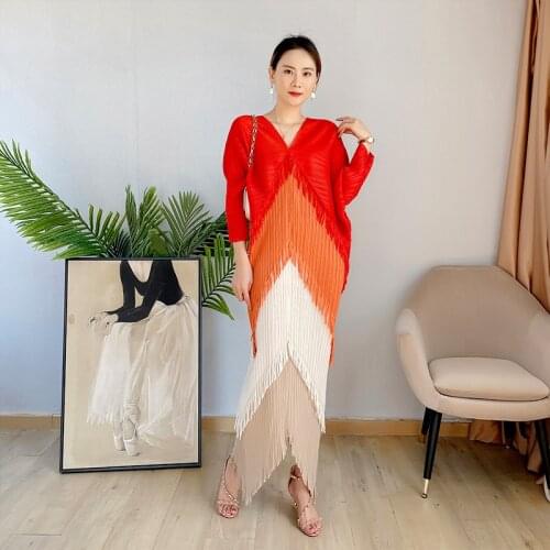 Autumn V-Neck Tassel Long Dress Women Large Size Color Stitching Fashion Slim Irregular Dress Female Miyak Pleated Clothes