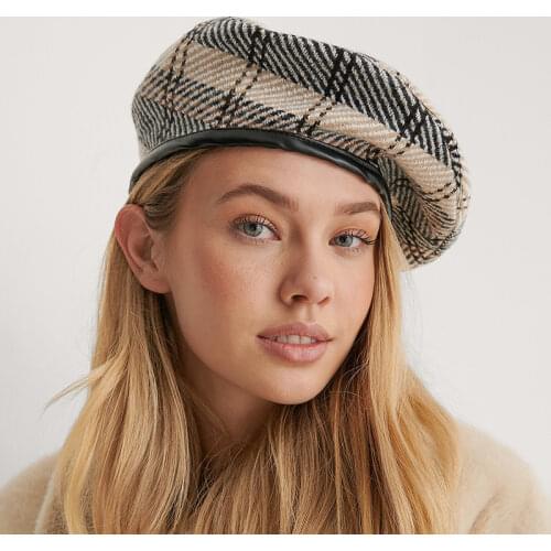 Vintage Plaid Autumn Beret Hat Women Fashion Winter Painter Hat Leather Trim Trendy Hat Female Casual Woolen Cloth Hat Hot Sale