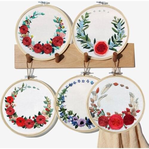 1PCS Embroidery Kit Diy Beginner Cross Stitch Kit Embroidery Hoop Flowers Plants Pattern Cloth Color Threads Tools