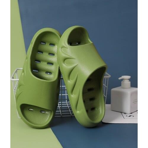 2021 Newest Slippers Men Indoor Home Bathroom Slides For Summer Women Sandals Soft Walking Shoes