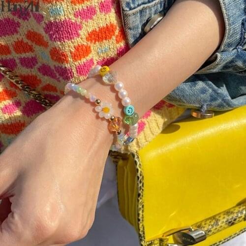 HangZhi 2021 New Korean Transparent Flower Heart Crystal Resin Beaded Bracelet Bangle for Women Girls Party Travel Jewelry