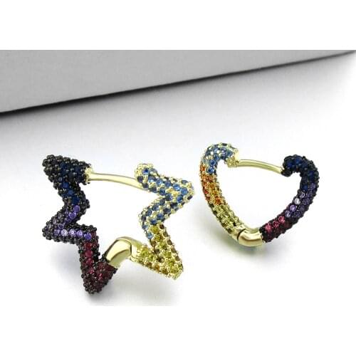 New Romantic Star Rainbow Zircon Earrings Female Fashion Girl Heart Hoop Earrings Oorbellen Goud Oorringen Zk40