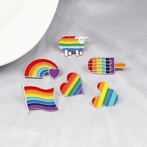 Rainbow Brooch Love Heart Flags Lapel Pin Gay Pride Men and Womens Denim Accessories Jewelry Rainbow Sheep Enamel Badges Gifts