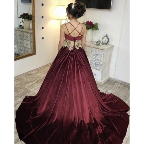 Long Velvet Gold Appliques Evening Dress Long Ball Gown Spaghetti Straps Beaded Prom Formal Wedding Party Dresses Robe De Soiree