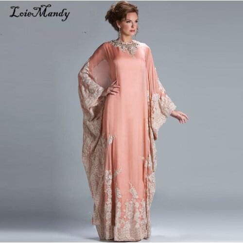Candy Pink Dubai Kaftan Evening Dresses With Cape 2021 Applique Lace Saudi Arabian Prom Gowns For Women Caftan Marocaine Dress