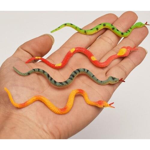 12pcs New Simulation Toy Plastic Snake Model Funny Scary Snake Kids Prank Funny Favor Toys Halloween Prank Prop For Deco