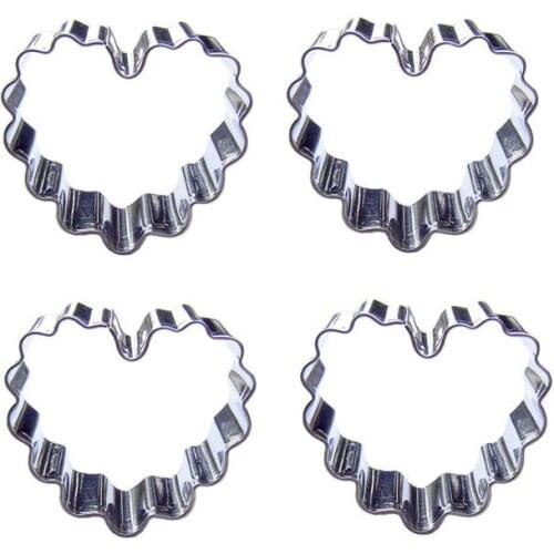 Heart-shaped shape 4 piece cookie cutting molds, baking tools, cake decorating soft candy tools