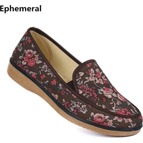 Ladies Shoes Chinese Style Old Peking Flats For Mum Printed Flowers Loafers Breathable Plus Size 40 36 Black Brown Ephemeral