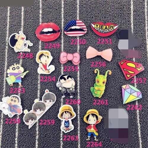 1 PC Cartoon Red lips Bow Acrylic Badges Kawaii Badge Icons on The Backpack Badges for Clothes Handbag Pin Brooch