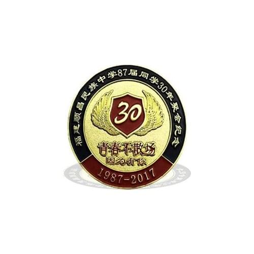 Chinese manufacturers custom production round engraving zinc alloy badge custom 3D badges