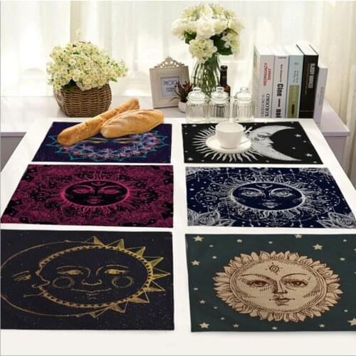 Hand Painted sun and moon placemat Fabric coaster Table decoration mat Kitchen Posavasos Manteles individuales Onderzetters H097
