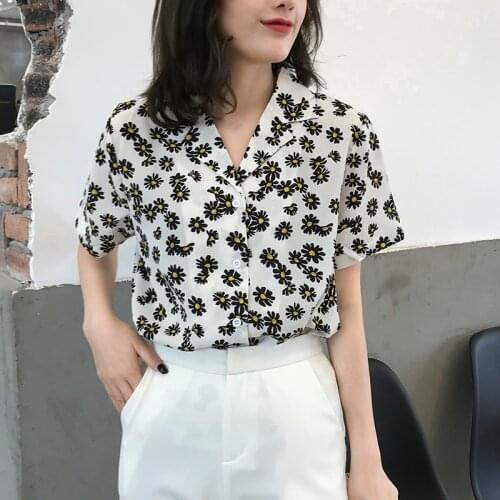 Sunflower Blouse Women Short Sleeve Loose Casual All-match Single-breasted Tops Summer Daisy Shirt Female Printed Chiffon Shirt