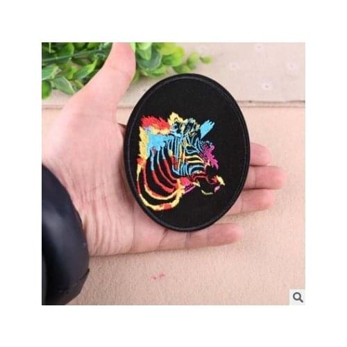 Fine embroidered clothes decoration computer embroidery chapter elbow paste 18 years Europe and the United States popular anima