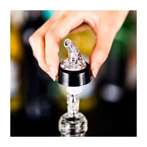 Portable 30ml Quantitative Wine Pourer Alcohol Liquid Dispenser Measuring Oil Bottle Spout Wine Decanter Bar Tool