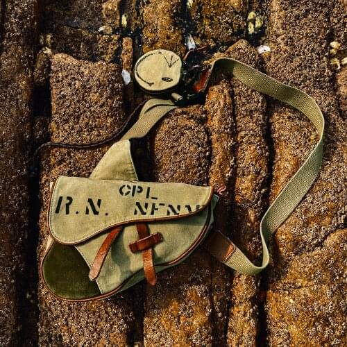 CDB299 Size 26 X 20cm Super Quality Genuine Cowhide & 18oz Wax Canvas Water Proof YKK Zipper Vintage Saddle Bag