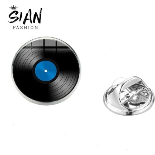 SIAN Retro Music Record Player Brooch Gramophone Vinyl Record Art Pattern Glass Round Cloth Pins Badge Stainless Steel Brooches