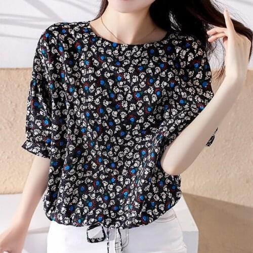 Printed chiffon shirt women 2021 summer new retro floral shirt bat sleeve loose belly cover top woman tshirts Regular Tops