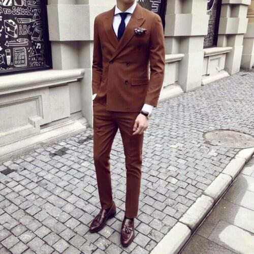 High Quality Double Breasted Brown Groom Tuxedos Peak Lapel Groomsmen Men Blazers Suits (Jacket+Pants+Tie) NO:469