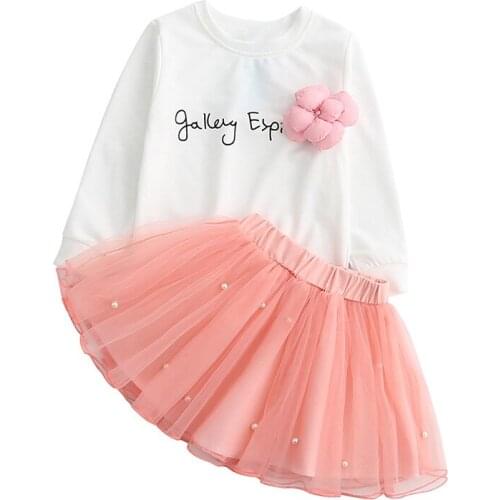 New fund 2017 baby girls letters print long sleeve T-shirt + short skirt suit with a corsage