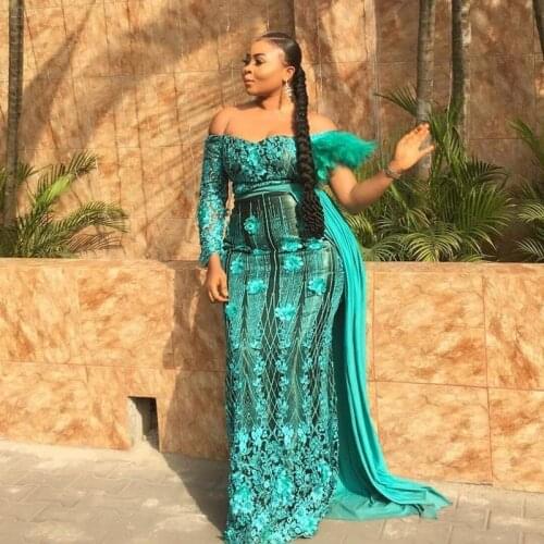 African Plus Size Off The Shoulder Evening Gowns Aso Ebi African Lace Appliques One Long Sleeve Prom Dresses Feather Party Dress