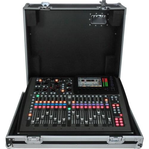 Behringer X32 Compact Professional Digital Audio Mixer + Flight Case