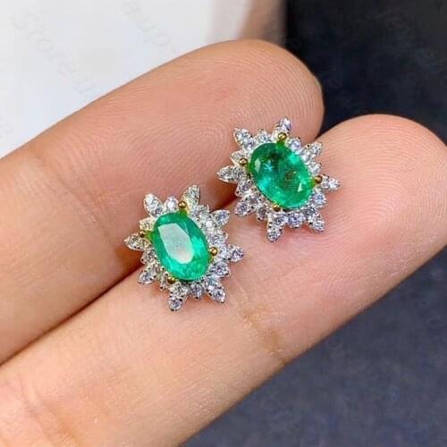 Natural emerald earrings 925 silver womens earrings high-end design luxurious atmosphere